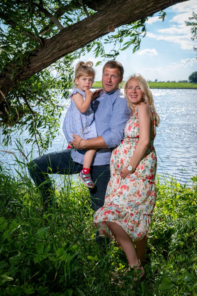 Familienshooting an der Elbe